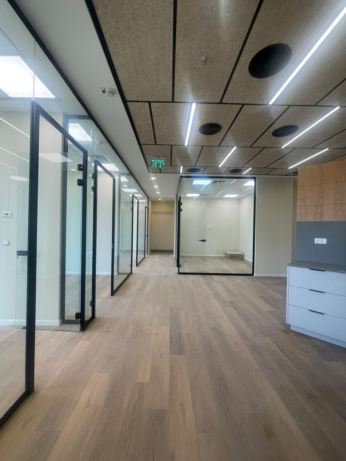 מגדל איקון - איי בי נכסנים